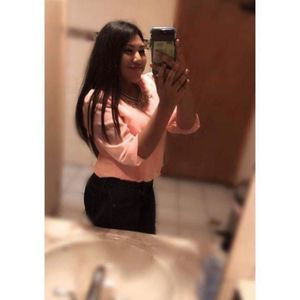 Meet your Posher, Alison